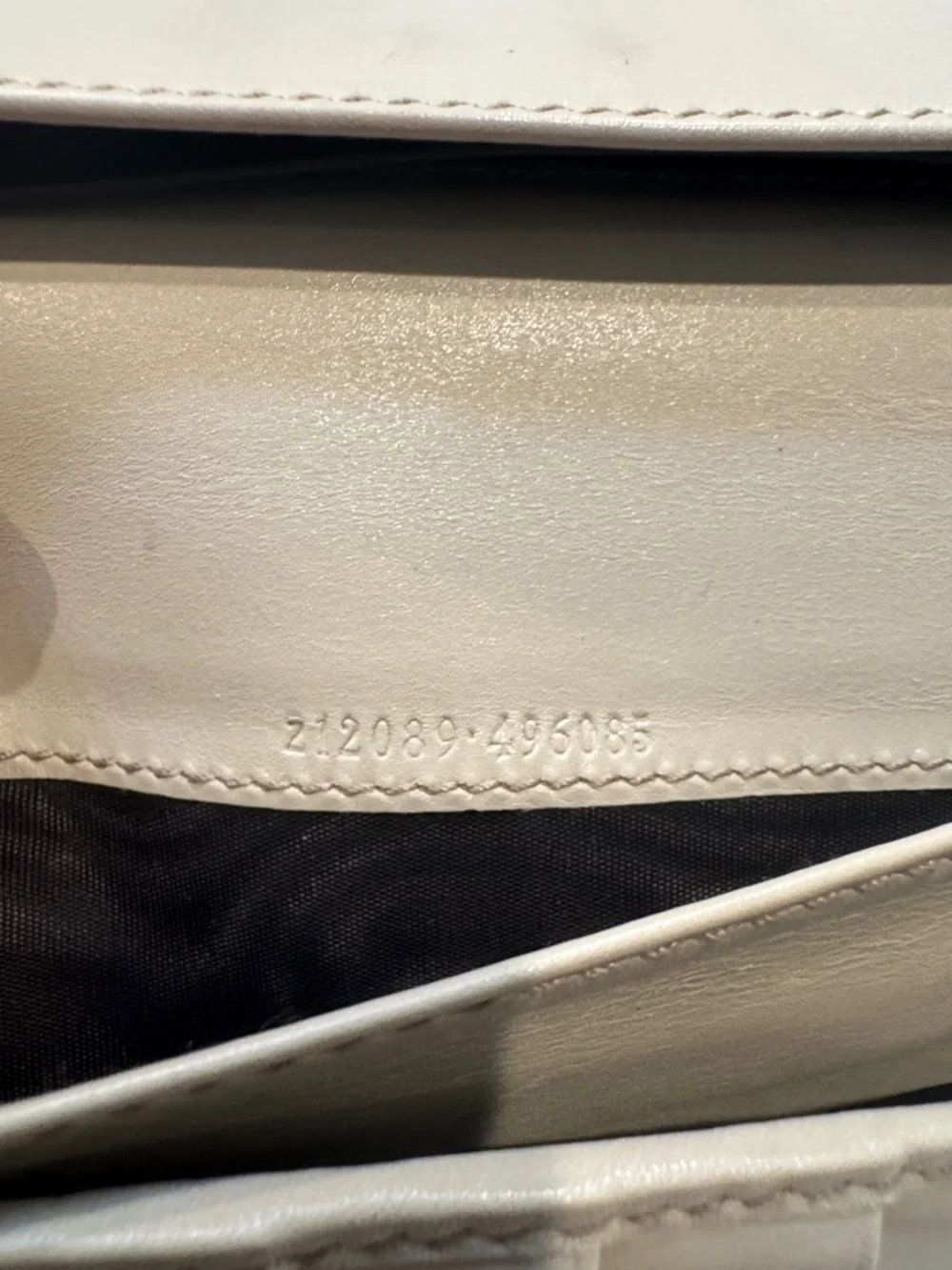 Authentic Gucci Signature Guccisima Continental Wallet - Picture 12 of 13